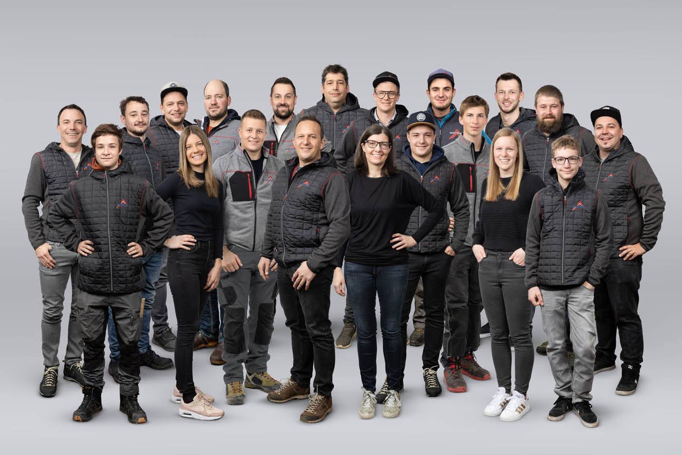 2024_10_02_Fleidl_Gruppenfoto_Hoch_original